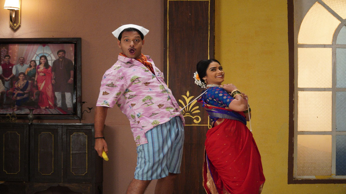 sukh mhanje nakki kay aste uday devki retro look