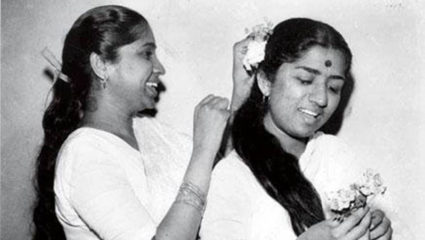 lata mangeshkar with asha bhosale