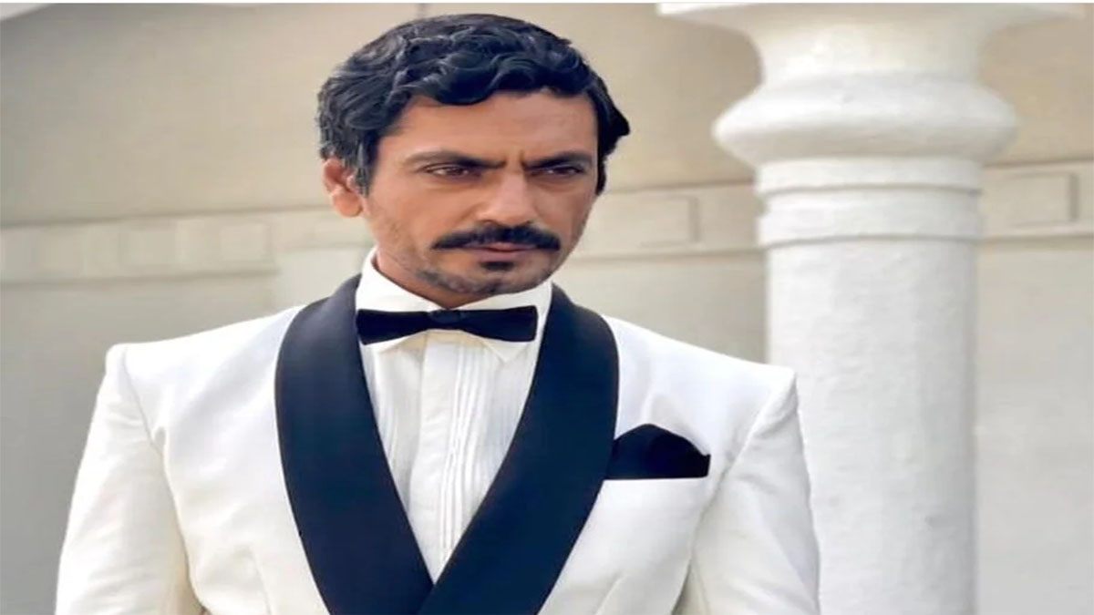 nawazuddi sidduqui in white suit