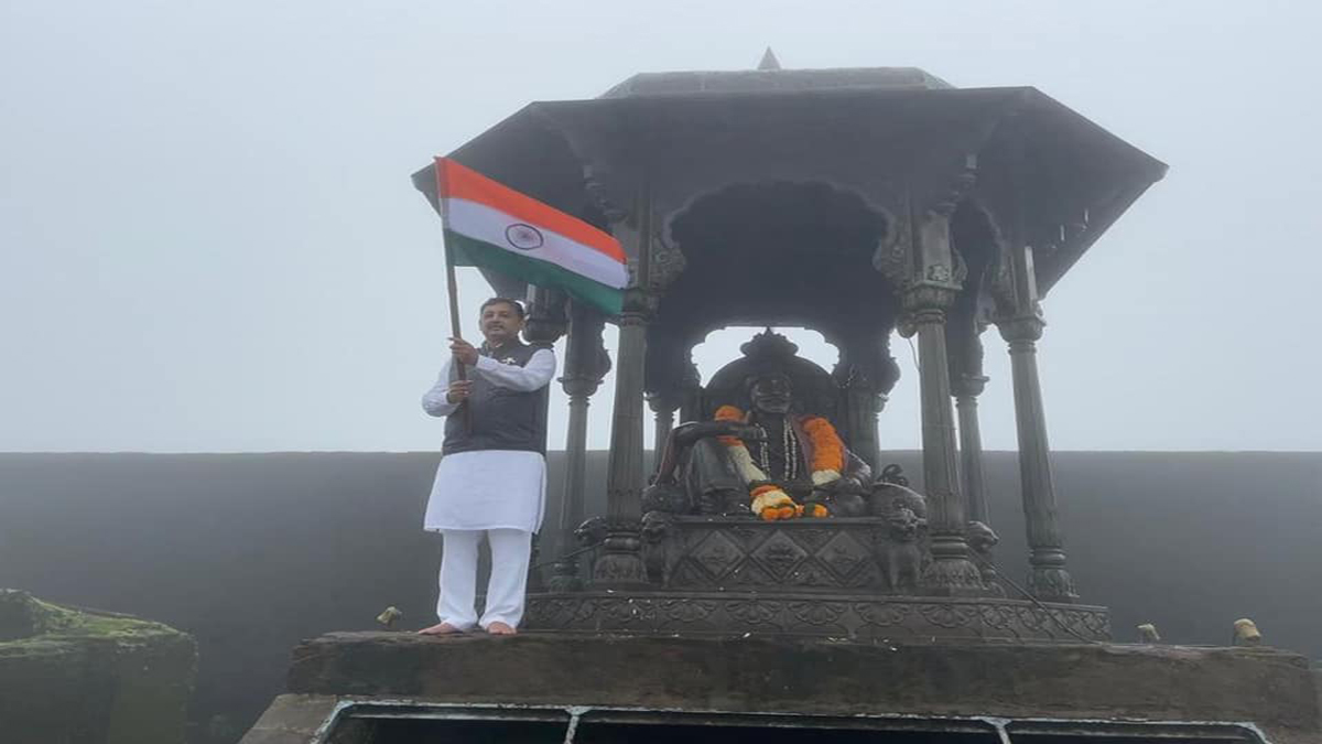 sambhajiraje in raigad
